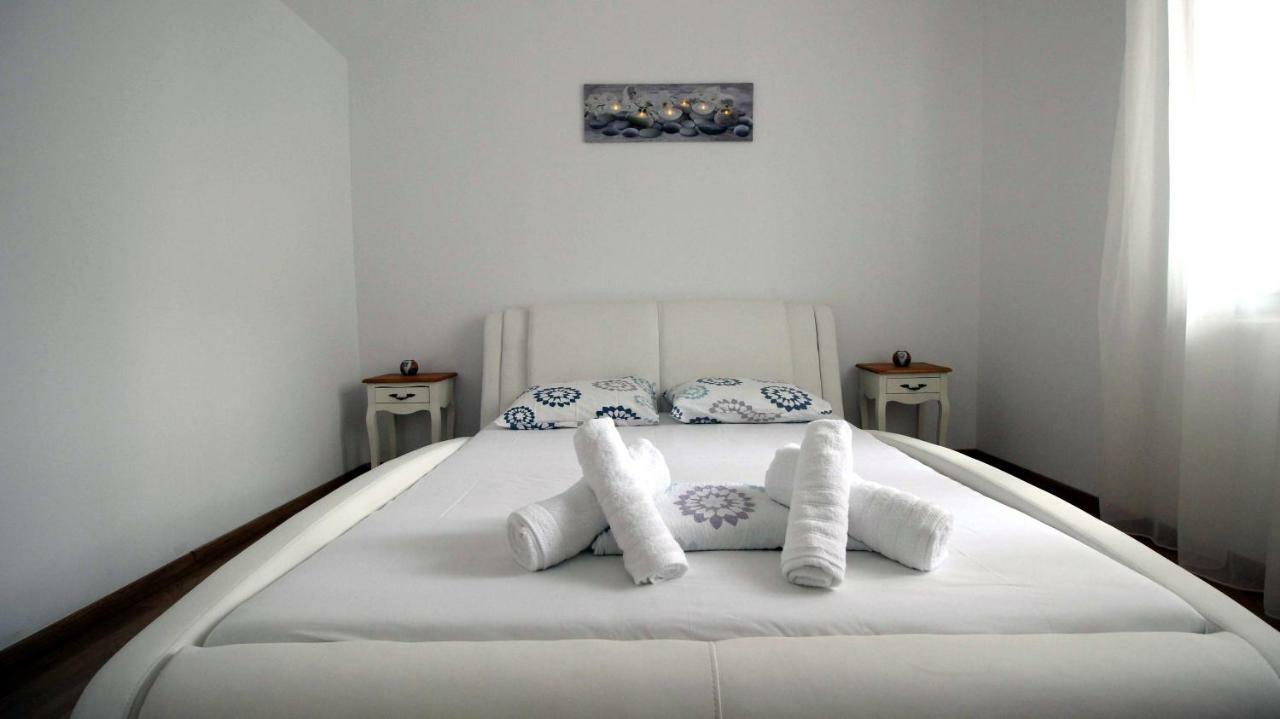 Perigiali Apartment Kavala Esterno foto